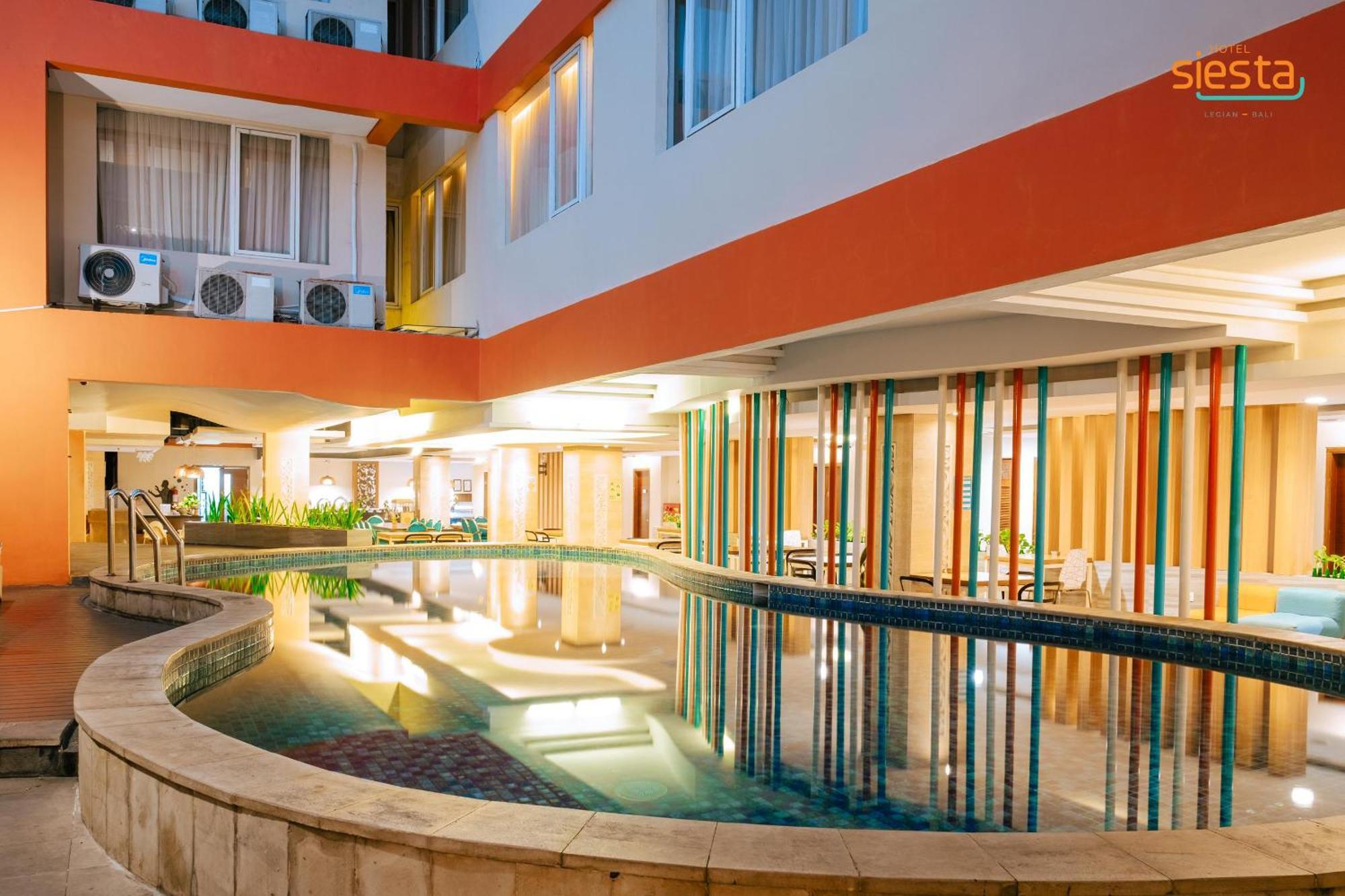 Siesta Legian Hotel Exterior photo