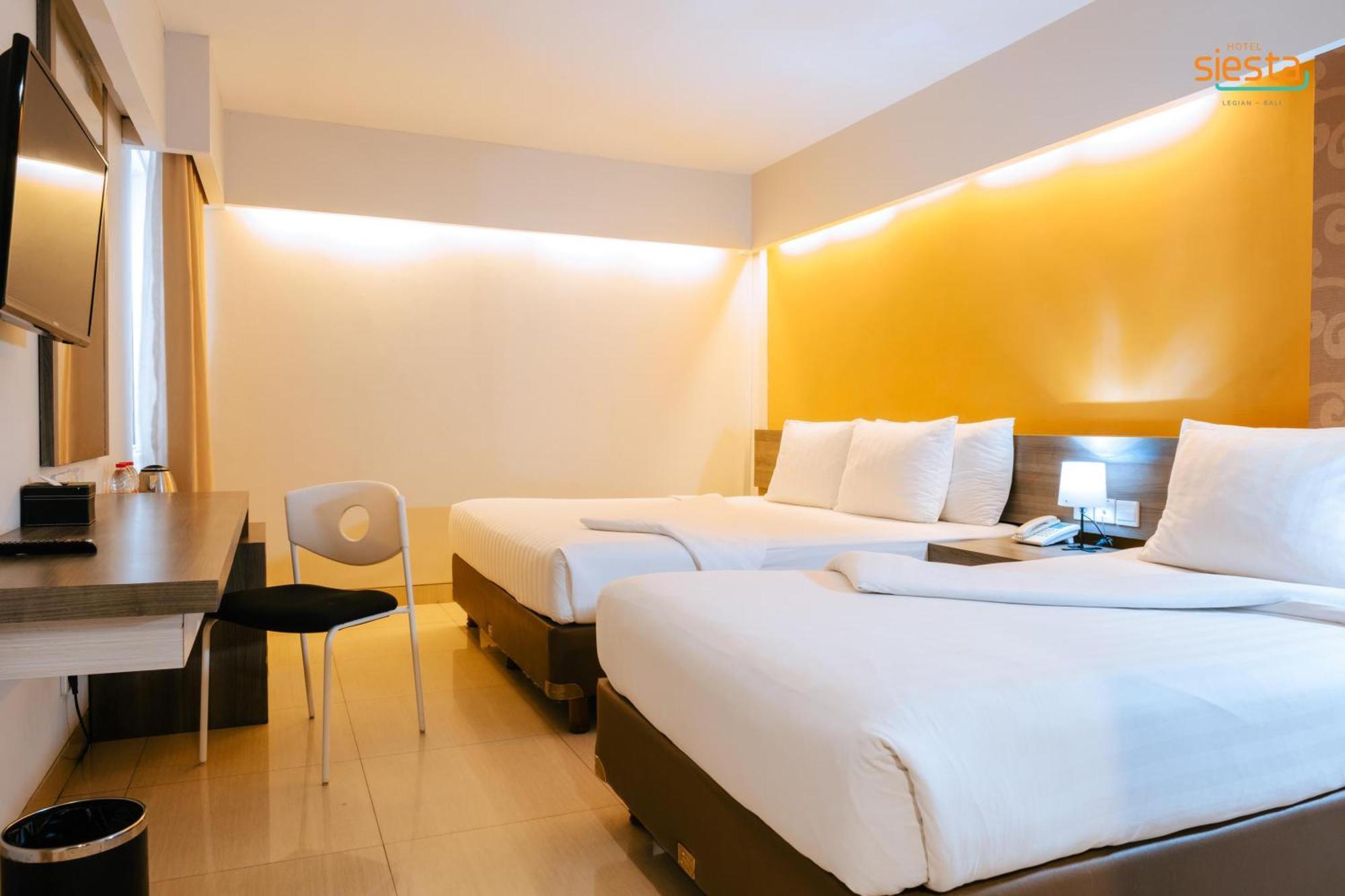 Siesta Legian Hotel Exterior photo