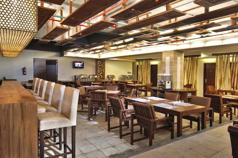 Siesta Legian Hotel Exterior photo